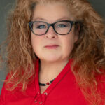Laura Armstrong Headshot